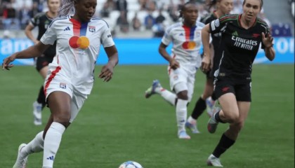 里昂女足主场惨遭逆转＋止步半决赛＋无缘复仇巴萨女足！