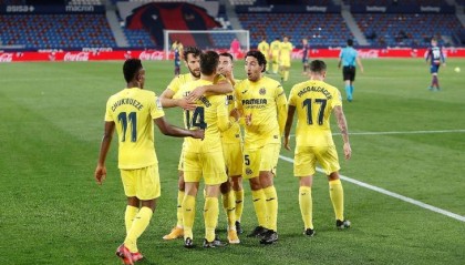 西甲焦点战：比利亚雷亚尔主场冲欧冠，奥萨苏纳客场搅局