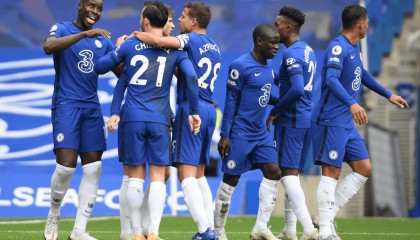 强强对话0胜！切尔西2025年遭前十血洗！马帅“神阵”被扒：倒置边卫=送分童子！