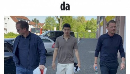 图片报：马扎周日抵达勒沃库森接受体检，通过后将签约至2030年