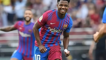 22岁泯然众人！法蒂将与巴塞罗那分道扬镳，下一站锁定法甲劲旅