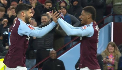 拉什福德平纪录安东尼点赞，维拉球迷夸其皮尔洛！也将助曼联省钱