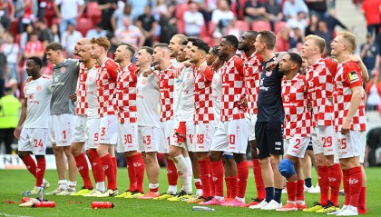 周五004 德甲 门兴格拉德巴赫VS美因茨：最新比分预测