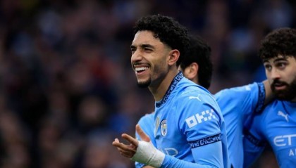 记者：马尔穆什更像一个射手，但可以想象他成为曼城的新德布劳内