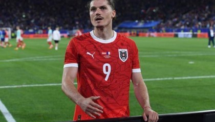 贝尔格觉得萨比策的心态仍需提高，朗尼克没有策略应对技术型球队